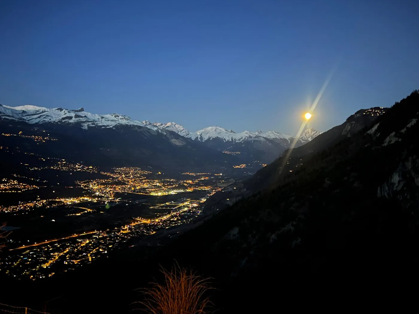 Night view over the Rhône valley from the restaurant